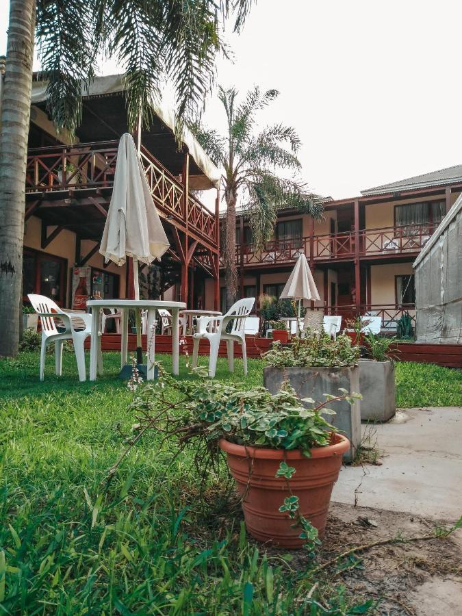 Hotel Los Pinares San Pedro  Exterior photo